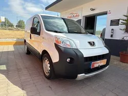 Branco Usado 2013 Peugeot Bipper Monovolume | € 6.900