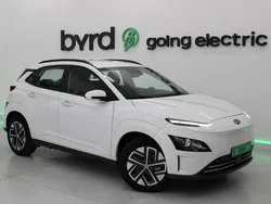 Branco Usado 2021 Hyundai Kauai SUV | € 17.900 (Bom preço)