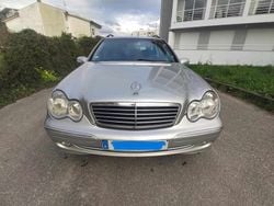 Cinzento Usado 2001 Mercedes C220 | € 4.000 (Preço justo)