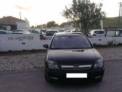 Preto Usado 2005 Opel Signum Carrinha | € 5.799