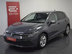 Cinza Usado 2024 VW Golf VIII Life | € 28.500 (Caro)