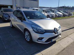 Cinzento Usado 2019 Renault Clio GrandTour Carrinha | € 12.000 (Preço justo)