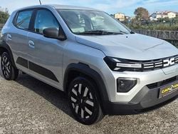 Cinza Usado 2025 Dacia Spring Expression Citadino | € 18.450 (Preço elevado)