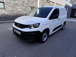 Branco Usado 2019 Peugeot Partner Monovolume | € 11.480 (Bom preço)