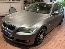 Cinza escuro Usado 2009 BMW 318 Carrinha | € 9.490 (Preço justo)