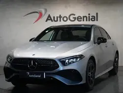 Cinza Novo 2024 Mercedes A250 AMG line Sedan | € 48.990 (Preço justo)