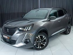 Cinzento Usado 2021 Peugeot 2008 SUV | € 22.980 (Preço elevado)