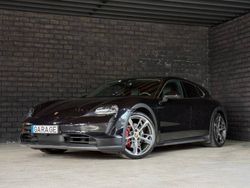 Preto Usado 2023 Porsche Taycan Sedan | € 84.990 (Preço elevado)