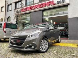 Cinzento Usado 2018 Peugeot 208 Citadino | € 8.600 (Bom preço)