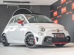 Cinza Usado 2022 Abarth 695C Cabrios | € 29.500