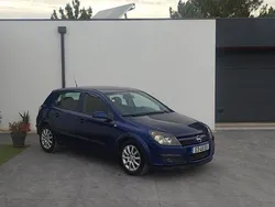 Usado 2004 Opel Astra Sedan | € 3.400 (Preço elevado)