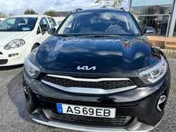 Preto Usado 2022 Kia Stonic SUV | € 15.900 (Preço justo)