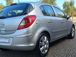 Usado 2007 Opel Corsa Cosmo Sedan | € 3.600 (Bom preço)
