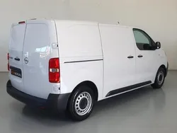 Branco Usado 2024 Opel Vivaro-e Combi Van | € 28.500