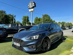 Cinza Usado 2019 Ford Focus ST-Line | € 17.900 (Preço elevado)