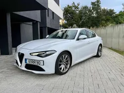 Branco Usado 2016 Alfa Romeo Giulia Sedan | € 22.990 (Preço justo)