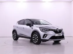 Azul Usado 2022 Renault Captur Techno SUV | € 20.700 (Preço justo)