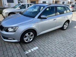 Cinzento Usado 2016 Skoda Fabia Carrinha | € 8.000 (Bom preço)