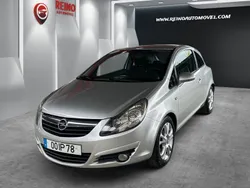 Cinza Usado 2009 Opel Astra GTC Citadino | € 6.990