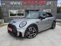 Cinzento Usado 2024 Mini John Cooper Works Citadino | € 42.750 (Preço justo)