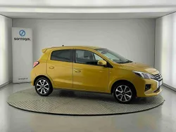 Vermelho Usado 2024 Mitsubishi Space Star | € 14.600 (Preço justo)