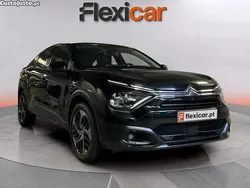 Preto Usado 2022 Citroën C4 Feel SUV | € 15.990 (Preço justo)