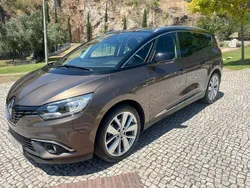 Castanho Usado 2019 Renault Scénic IV LIMITED Monovolume | € 19.950 (Preço justo)