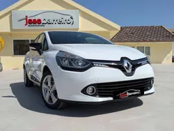 Branco Usado 2016 Renault Clio IV | € 9.900 (Preço elevado)