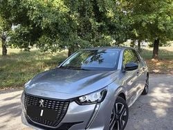 Cinza Usado 2023 Peugeot 208 Active Citadino | € 16.950 (Preço justo)