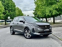 Cinzento (metalizado) Usado 2021 Peugeot 3008 Allure SUV | € 22.500 (Preço justo)