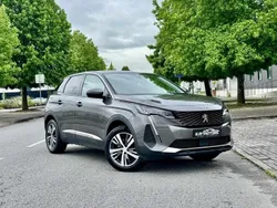 Cinzento (metalizado) Usado 2021 Peugeot 3008 Allure SUV | € 22.500 (Preço justo)