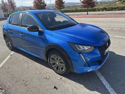 Usado 2023 Peugeot e-208 Style Citadino | € 18.800 (Bom preço)