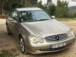 Usado 2004 Mercedes CLK270 | € 15.000