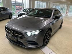 Usado 2022 Mercedes A250 AMG line Sedan | € 32.000