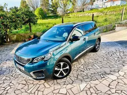 Azul Usado 2017 Peugeot 5008 Allure Monovolume | € 16.850 (Preço justo)