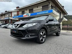 Preto Usado 2016 Nissan Qashqai N-Connecta SUV | € 17.990 (Preço justo)