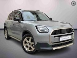 Cinzento Usado 2024 Mini Countryman Favoured SUV | € 39.900 (Bom preço)