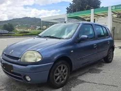 Azul Usado 1999 Renault Clio II Citadino | € 1.250 (Preço justo)