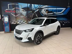 Branco Usado 2022 Peugeot e-2008 Allure SUV | € 21.500 (Preço justo)