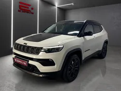 Branco Usado 2023 Jeep Compass North SUV | € 27.980 (Preço justo)