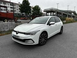 Branco Usado 2023 VW Golf VIII Carrinha | € 21.000 (Preço justo)