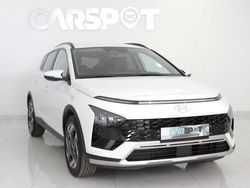 Branco Usado 2025 Hyundai Bayon Premium SUV | € 21.980 (Preço justo)