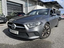 Cinza mountain Usado 2022 Mercedes A160 | € 28.900 (Preço justo)