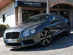 Cinzento Usado 2014 Bentley Continental Sedan | € 89.500