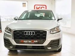 Cinza Usado 2017 Audi Q2 Design SUV | € 19.650 (Preço justo)