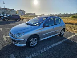 Usado 2005 Peugeot 206 Sedan | € 2.650 (Preço justo)