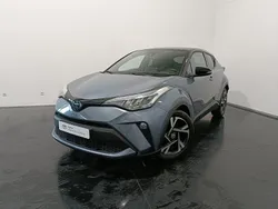 Cinza (pintura metalizada) Usado 2022 Toyota C-HR SUV | € 28.750 (Preço justo)