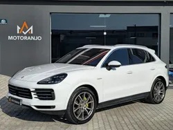 Branco Usado 2018 Porsche Cayenne SUV | € 63.500