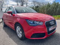 Vermelho Usado 2012 Audi A1 Attraction Citadino | € 10.900 (Preço justo)