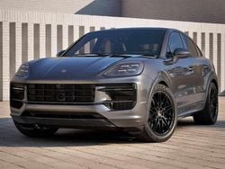 Cinzento Novo 2025 Porsche Cayenne SUV | € 160.000